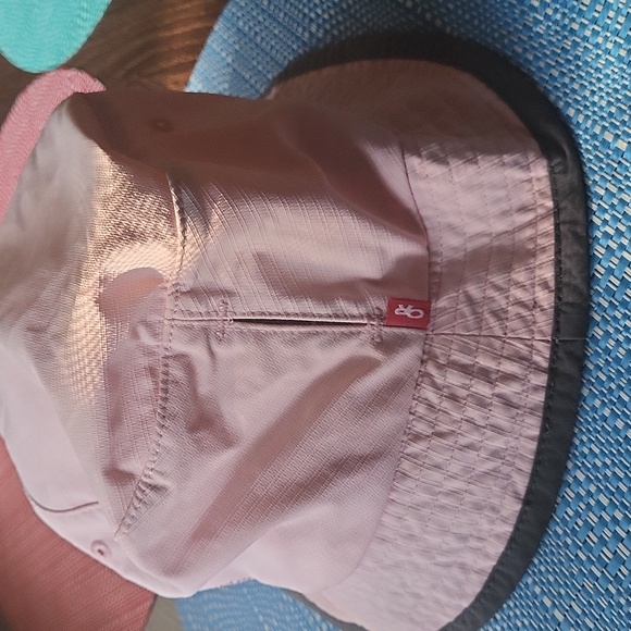 Sunhat by Outdoor Research - Picture 2 of 6